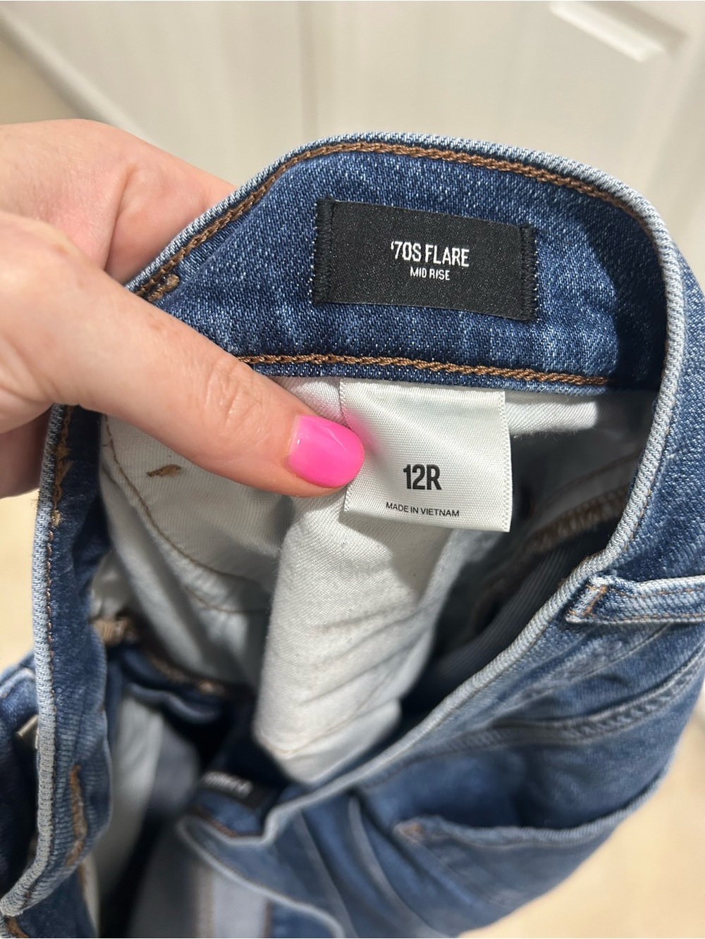 Express Women's Medium Blue Flare Jeans - Picture 5 of 5